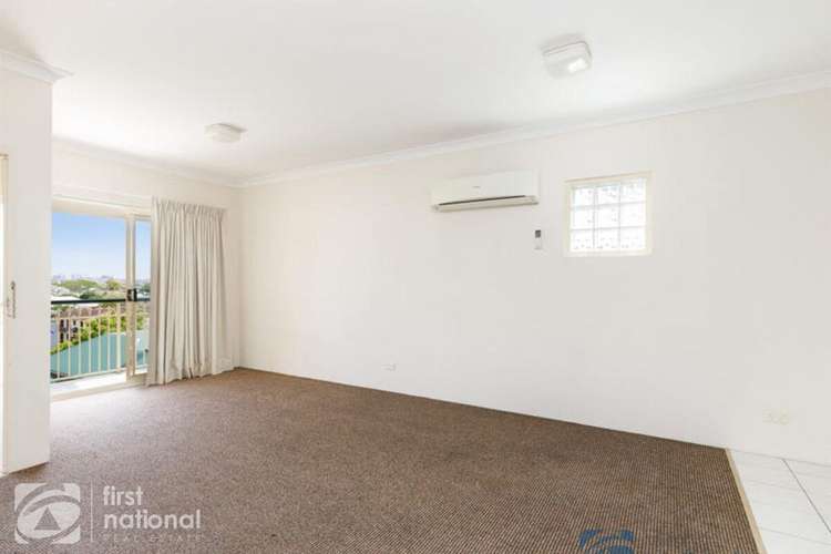Fourth view of Homely unit listing, 9/9 Wooloowin Avenue, Wooloowin QLD 4030