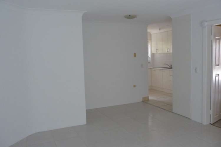 Main view of Homely apartment listing, 2/18 Madang Crescent, Runaway Bay QLD 4216