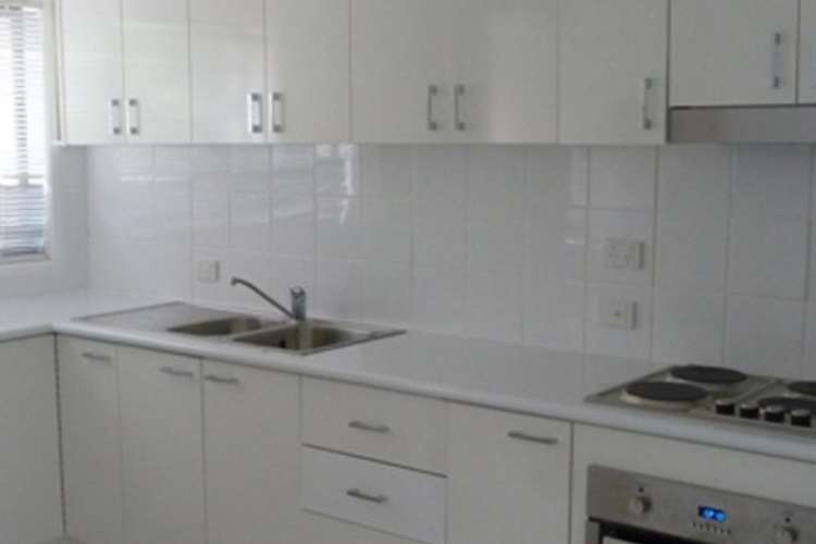 Sixth view of Homely apartment listing, 2/18 Madang Crescent, Runaway Bay QLD 4216