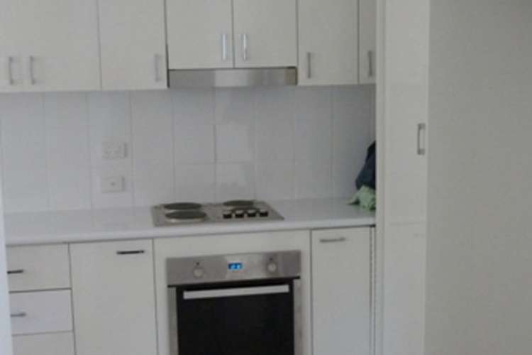 Seventh view of Homely apartment listing, 2/18 Madang Crescent, Runaway Bay QLD 4216