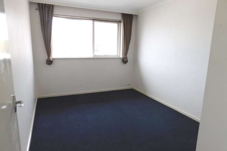 Third view of Homely unit listing, 17/291 York, Sale VIC 3850