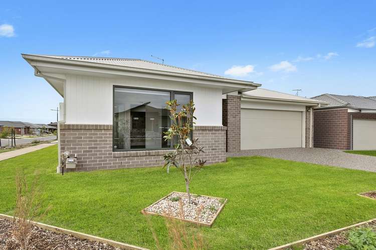 Second view of Homely house listing, 9 Isle Avenue, Armstrong Creek VIC 3217