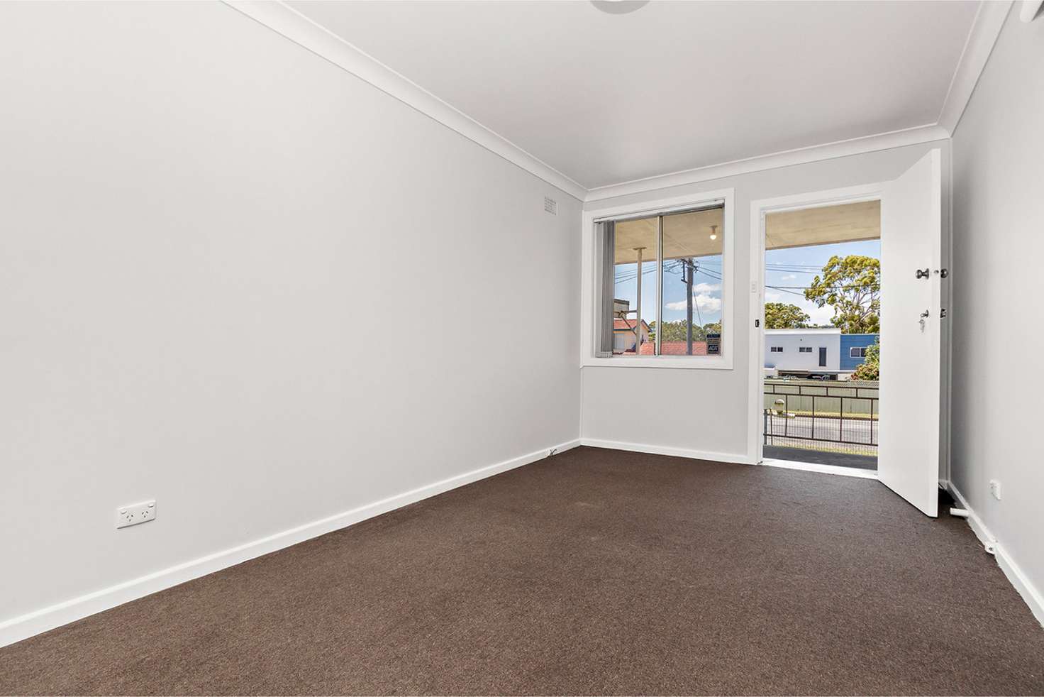 Main view of Homely unit listing, 2/4 Pring Street, Warners Bay NSW 2282