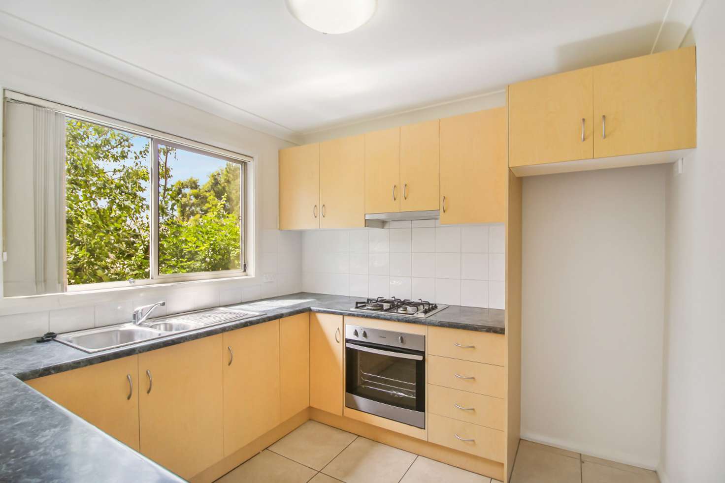 Main view of Homely townhouse listing, 20/35 Bridge Street, Coniston NSW 2500