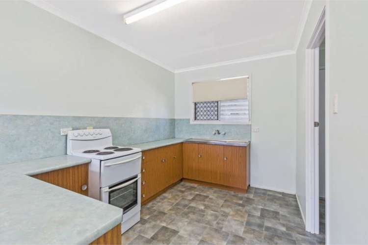 Third view of Homely unit listing, 2/86 Sheehy Street, Park Avenue QLD 4701