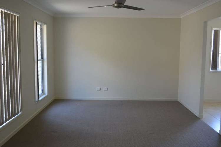 Second view of Homely house listing, 33 Florey Place, Kirkwood QLD 4680