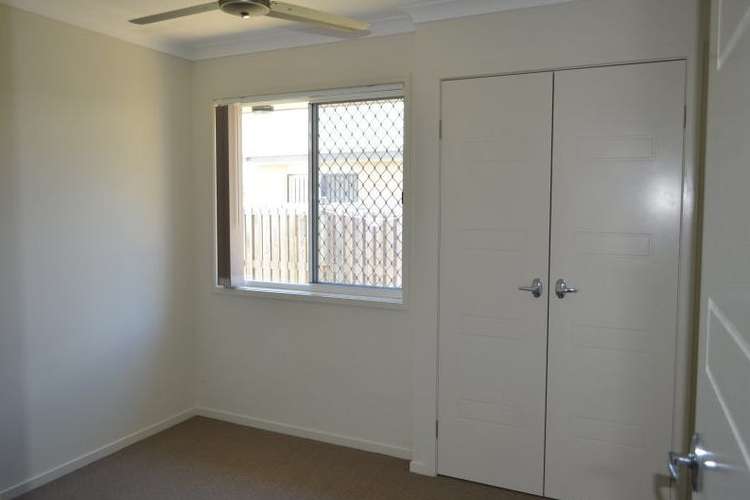 Fifth view of Homely house listing, 33 Florey Place, Kirkwood QLD 4680