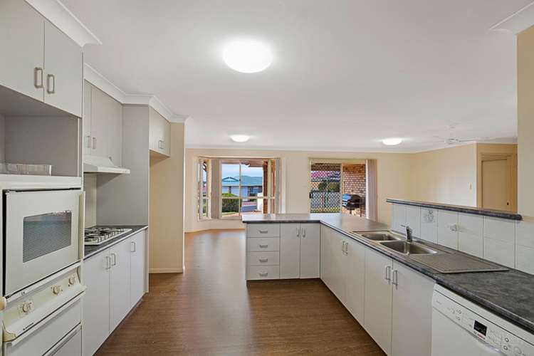 Second view of Homely house listing, 7 Petunia Close, Middle Ridge QLD 4350