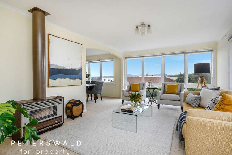 15 Dresden Street, Sandy Bay TAS 7005