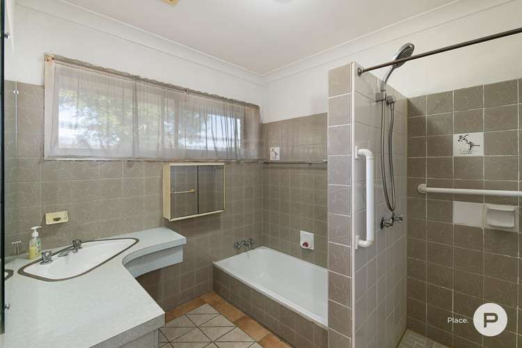 Fourth view of Homely house listing, 34 Dirkala Street, Mansfield QLD 4122