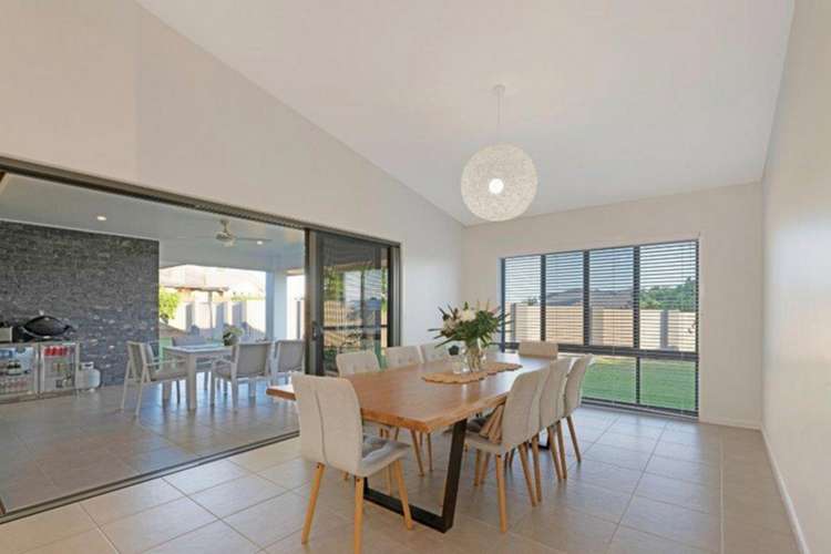 Fifth view of Homely house listing, 1 Dahlia Court, Kalkie QLD 4670