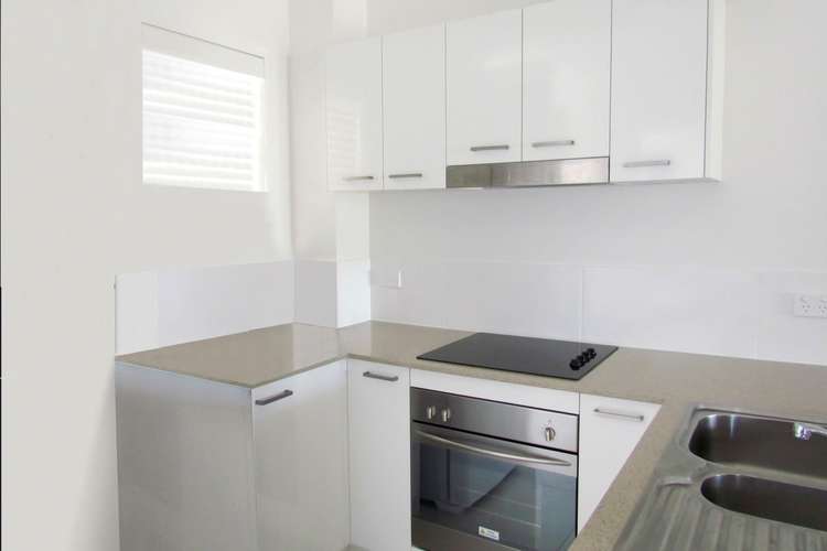 Second view of Homely unit listing, 6/20 Flinders Street, West Gladstone QLD 4680