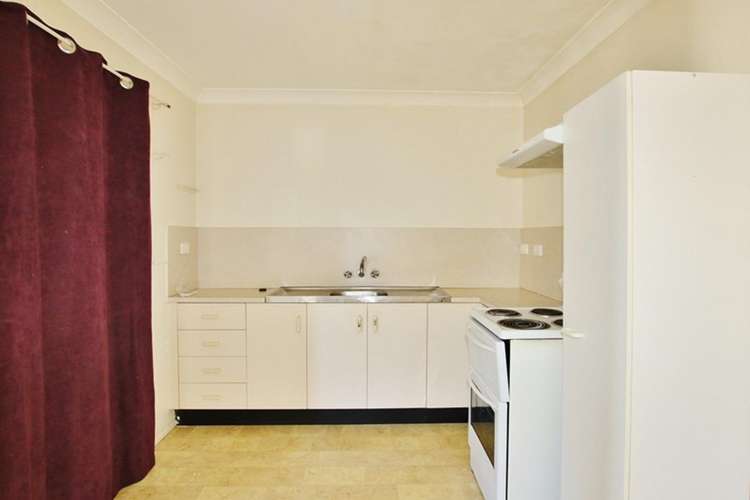 Fourth view of Homely unit listing, 2/6 Westmoreland Street, Kawana QLD 4701