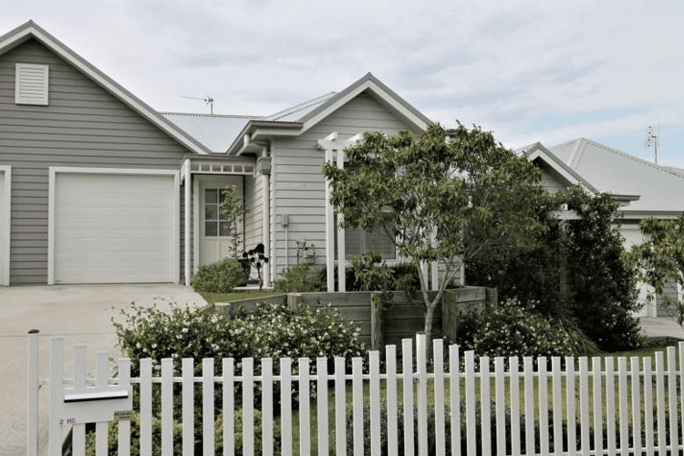 Main view of Homely semiDetached listing, 2/115 Christo Road, Waratah NSW 2298