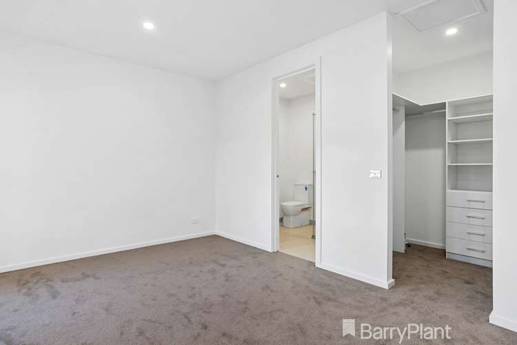 Fourth view of Homely unit listing, 2/5 Sherwood Avenue, Rosebud VIC 3939