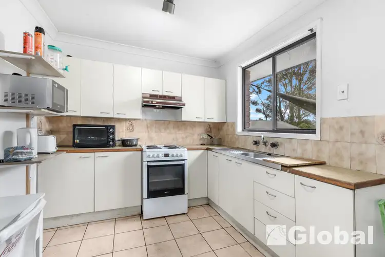 Fifth view of Homely house listing, 14 Clayton Cr, Rutherford NSW 2320