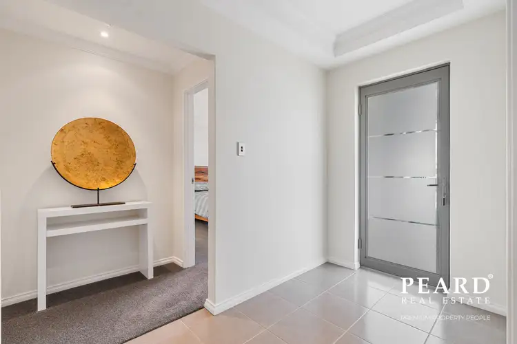 Second view of Homely house listing, 10 Freycinet Circuit, Aubin Grove WA 6164