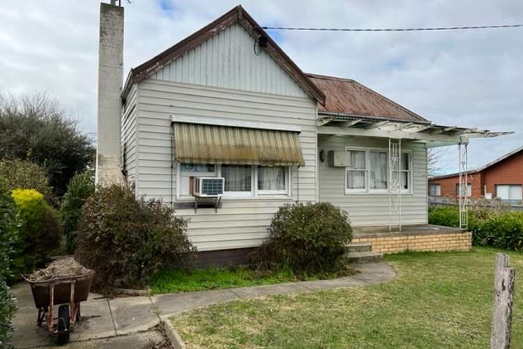 Fourth view of Homely house listing, 8 Blake Street, Ararat VIC 3377