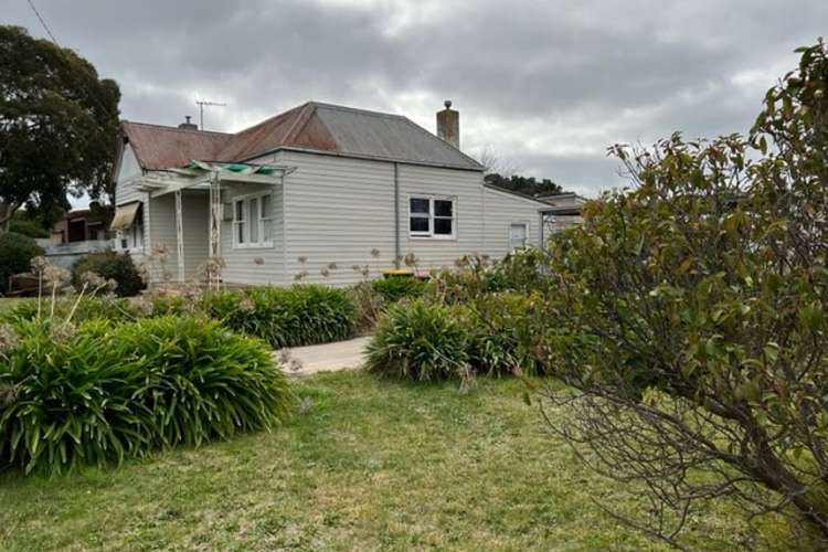 Sixth view of Homely house listing, 8 Blake Street, Ararat VIC 3377