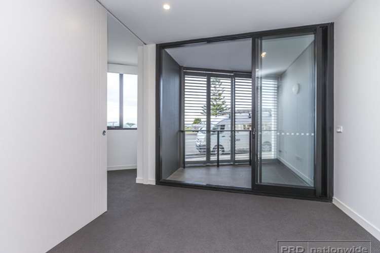Fifth view of Homely apartment listing, 102/77 Shortland Esplanade, Newcastle NSW 2300
