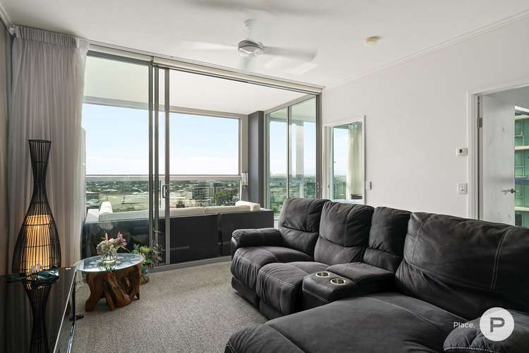 Third view of Homely apartment listing, 31206/2 Harbour Road, Hamilton QLD 4007