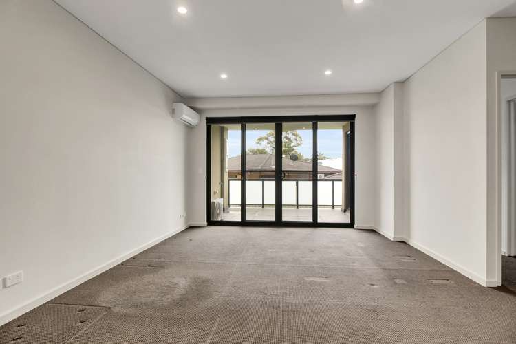 Third view of Homely apartment listing, 2/14-16 Hercules Street, Wollongong NSW 2500