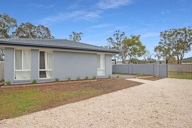 Second view of Homely house listing, 5 Cooba Place, Estella NSW 2650