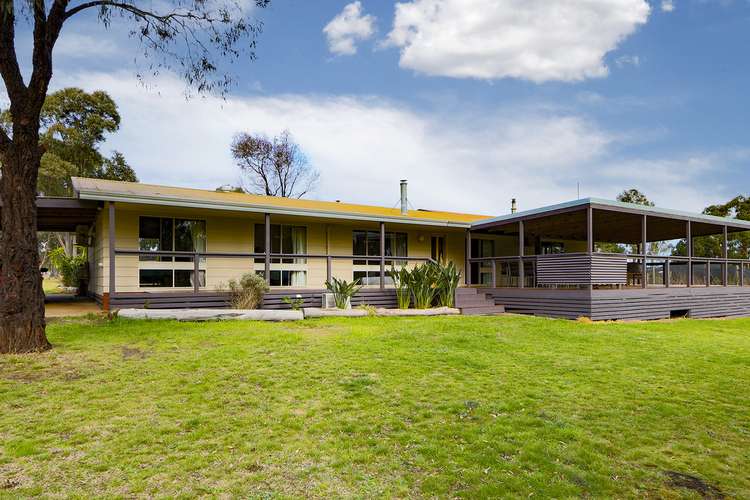 112 Gooch Road, Stratford VIC 3862