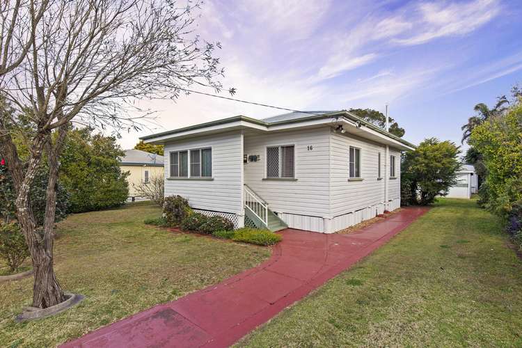 16 Tomkys Street, Rockville QLD 4350