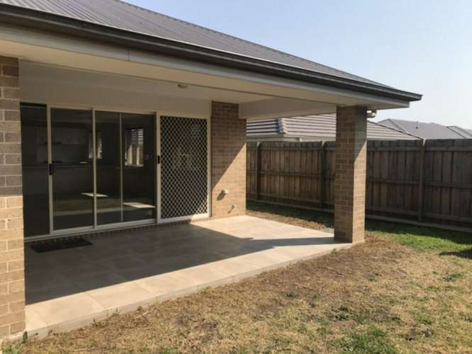 Fifth view of Homely house listing, 11 McAlroy Place, Goulburn NSW 2580