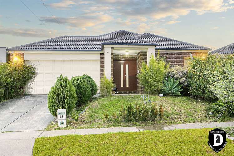 13 Cerbera Bend, Cranbourne North VIC 3977