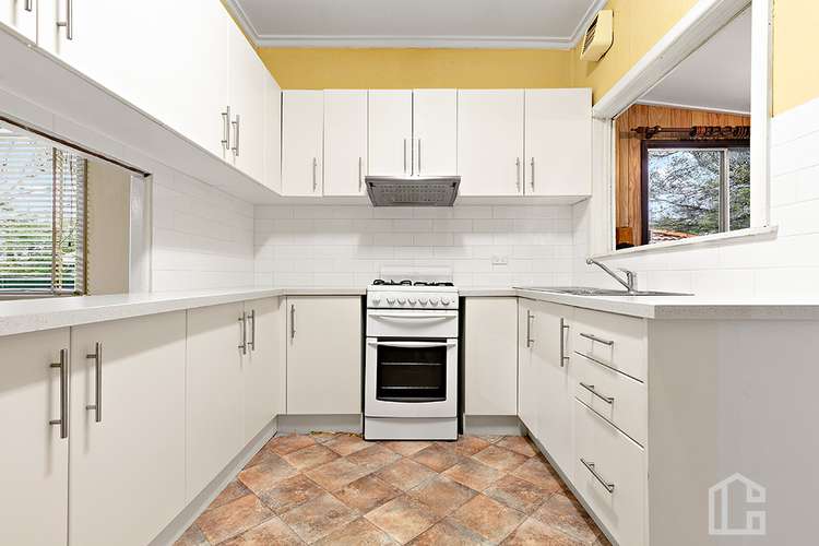 23 Paris Parade, Katoomba NSW 2780