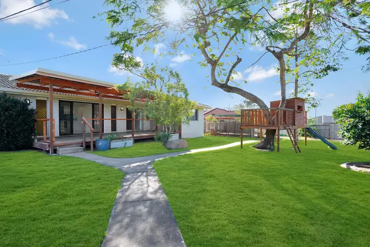 17 Carramar Street
