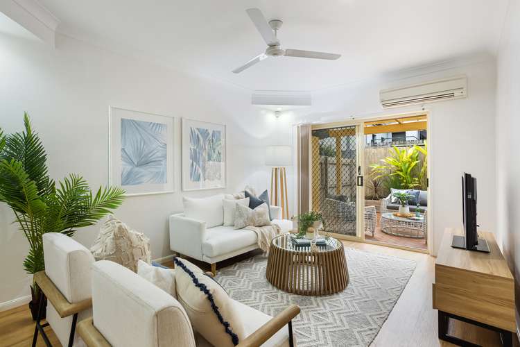 Main view of Homely townhouse listing, 2/7 Kent Street, Coorparoo QLD 4151