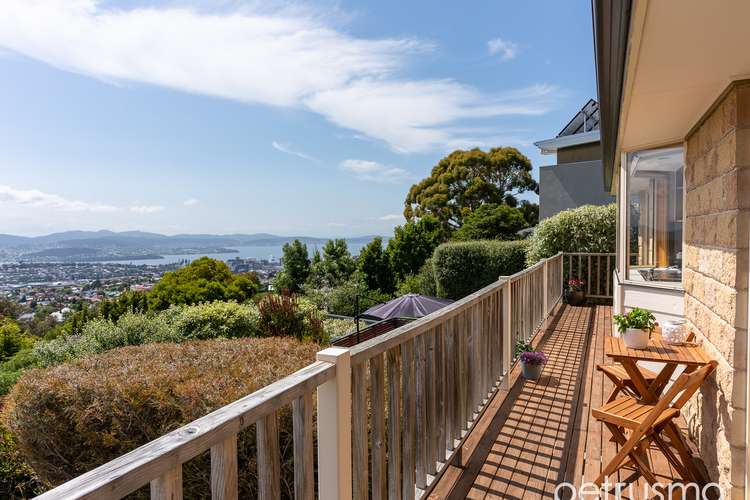 2 Bimbadeen Court, West Hobart TAS 7000