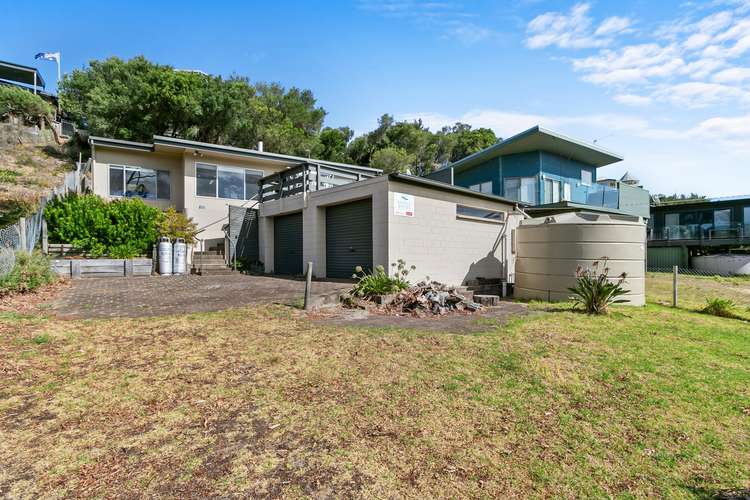 41 Seagull Drive, Loch Sport VIC 3851