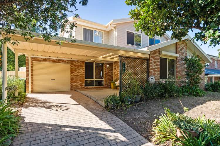 Main view of Homely house listing, 218 Cresthaven Avenue, Bateau Bay NSW 2261