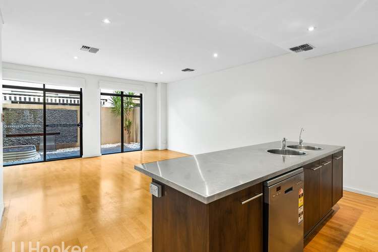 Main view of Homely townhouse listing, 18/211-219 Gilles Street, Adelaide SA 5000