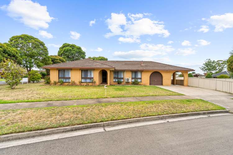 2 Hazel Court, Sale VIC 3850