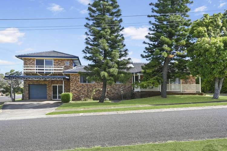 Main view of Homely house listing, 4 Traminer Drive, Wilsonton Heights QLD 4350
