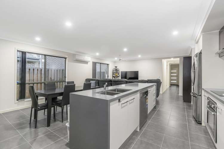 Second view of Homely house listing, 5 Seabank Court, Coomera QLD 4209