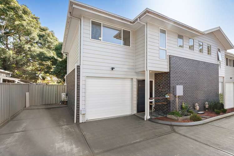 Main view of Homely townhouse listing, 1/4A Selwyn Street, Mayfield East NSW 2304