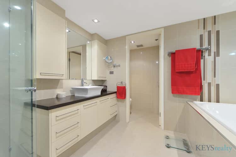 Sixth view of Homely apartment listing, 1B/24 Breaker Street, Main Beach QLD 4217