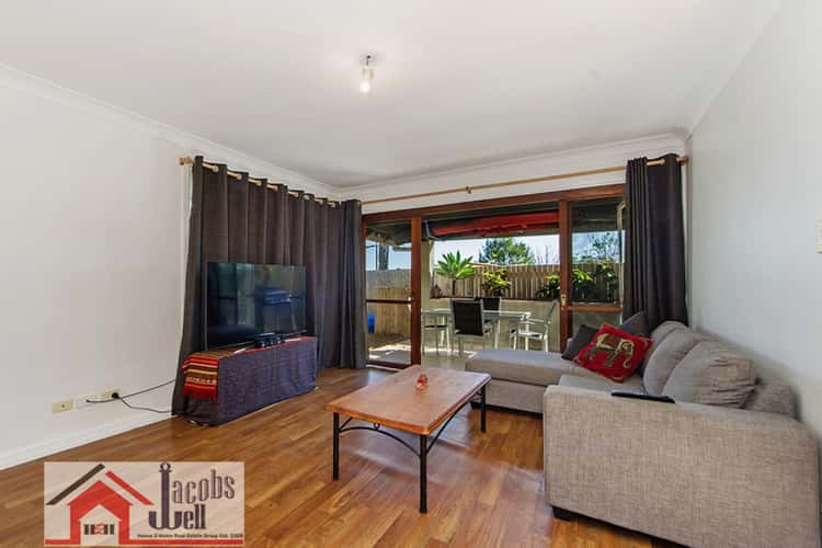 Sixth view of Homely semiDetached listing, 2/1 Pandanus Place, Steiglitz QLD 4207