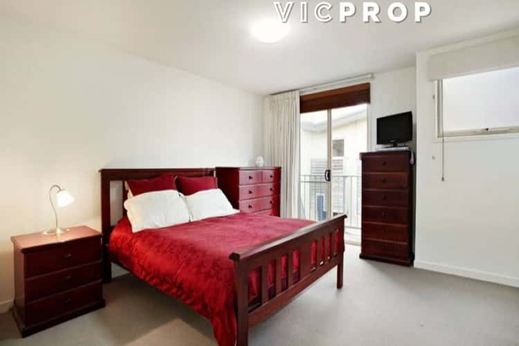 Third view of Homely apartment listing, 5/80 Trenerry Crescent, Abbotsford VIC 3067