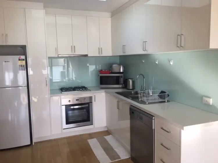 85 Whitehorse Road