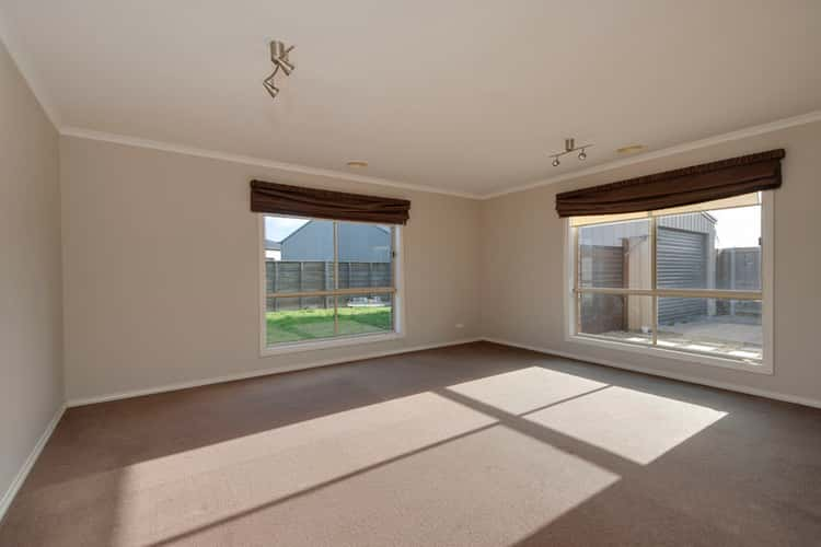 Fifth view of Homely house listing, 135 Hammersmith Circuit, Traralgon VIC 3844