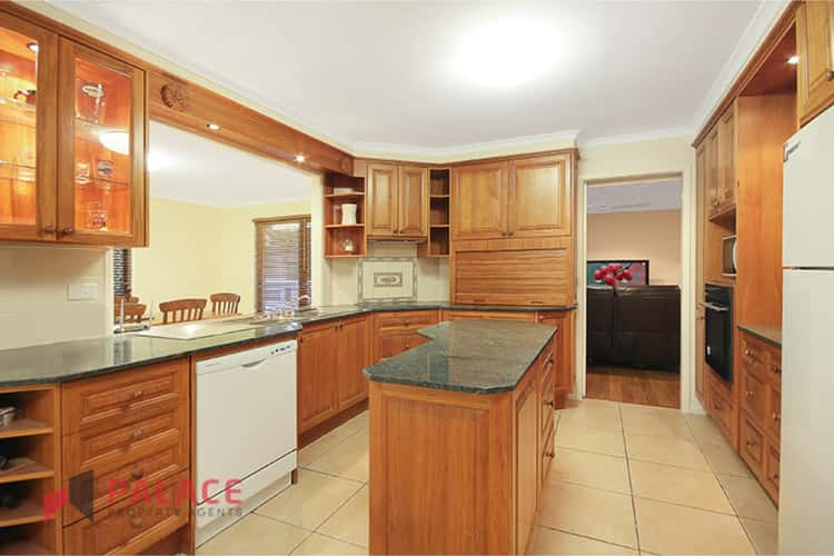 Second view of Homely house listing, 125 Phillip Crescent, Barellan Point QLD 4306