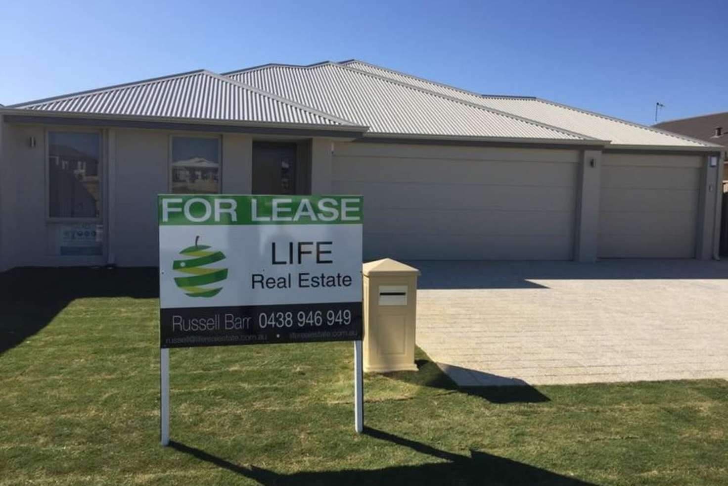 Main view of Homely semiDetached listing, 21A Hopbush Way, Beeliar WA 6164