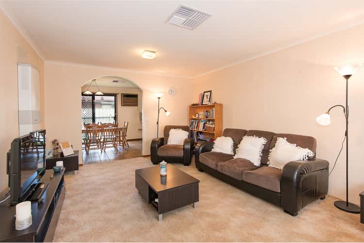 Second view of Homely unit listing, 4/7 Burns Court, Wodonga VIC 3690